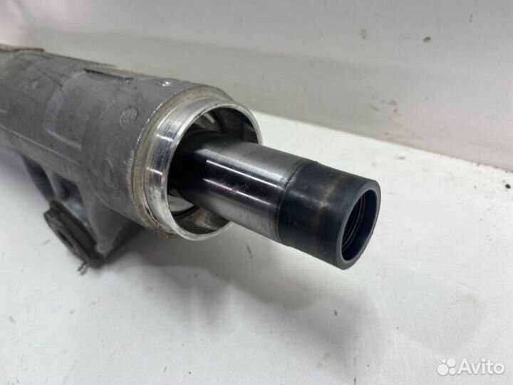 Рулевая рейка передняя левая Toyota Land Cruiser