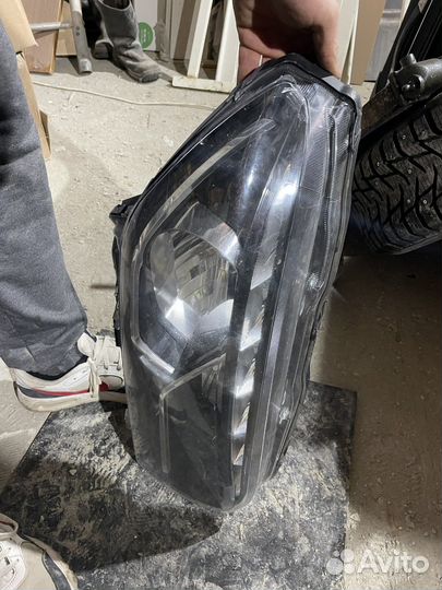 Фара левая на Лада Xrey