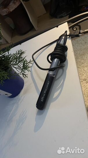 Выпрямитель для волос новый