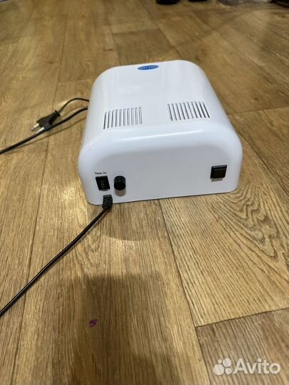 Уф лампа для ногтей