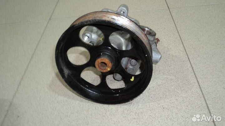 Насос гидроусилителя Renault Duster 1