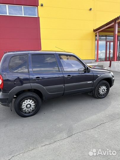 Chevrolet Niva, 2005