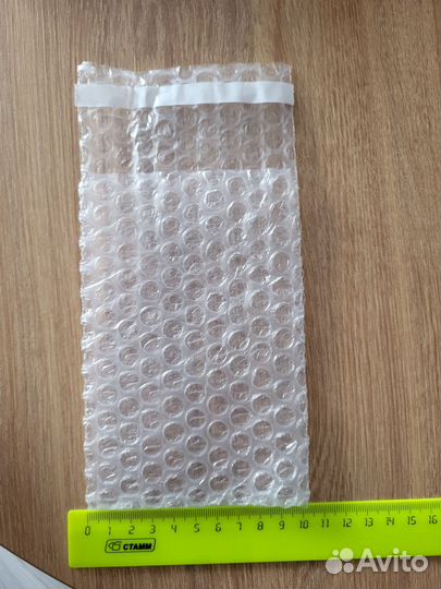 Пакеты из воздушно-пупырчатой пленки с клапаном