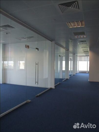 Отличные стеклянные перегородки в офис и дом