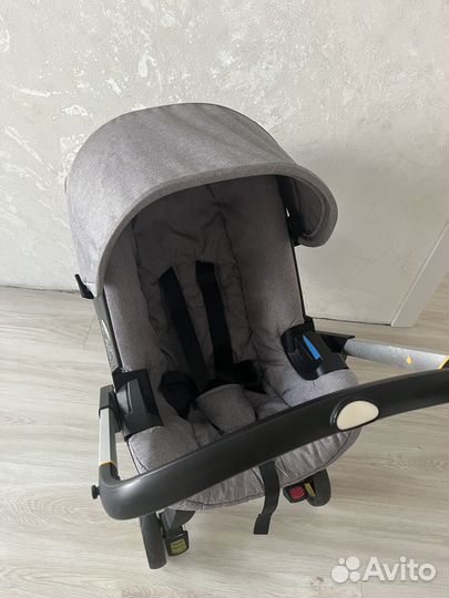 Коляска авторесло (автолюлька)