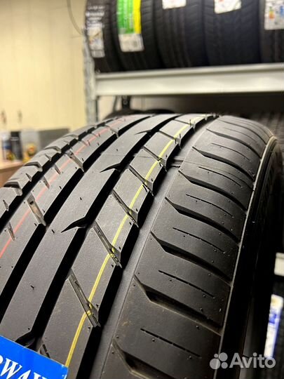 Bearway BW118 275/45 R21 137U