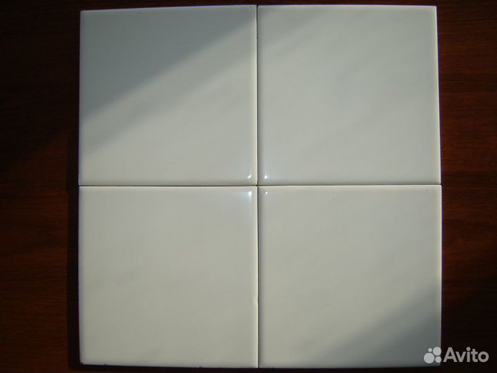 Плитки керамич. для стен новые. Болгария, 1981 год