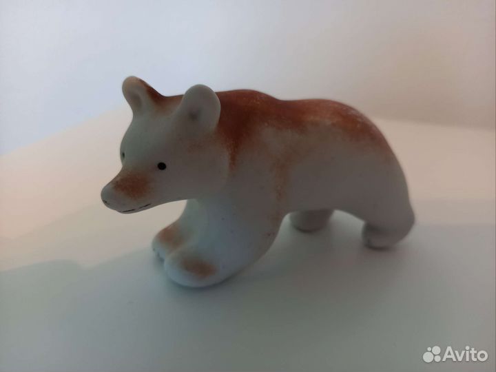 Фарфоровые статуэтки Турыгино. Три медведя