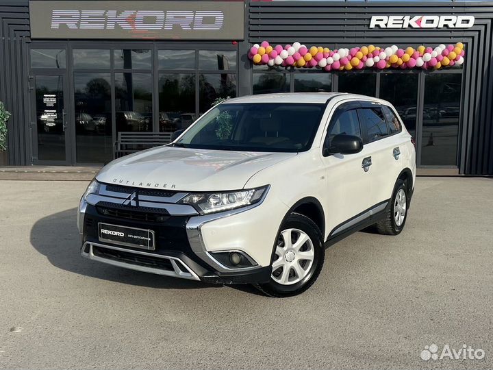 Mitsubishi Outlander 2.0 CVT, 2019, 113 155 км