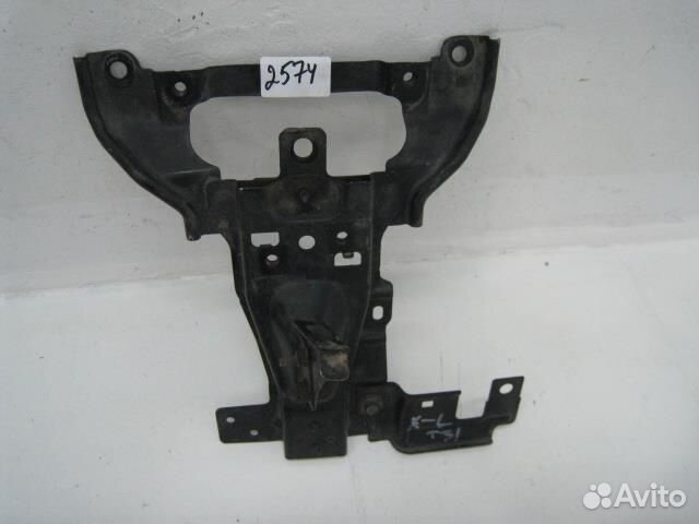 Кронштейн замка капота Nissan X-Trail T31