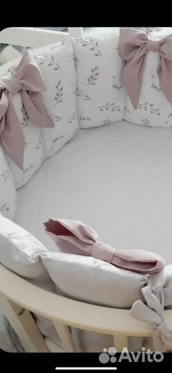 Бортики в кроватку для девочки