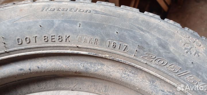 Roadstone Winguard WinSpike 205/55 R16