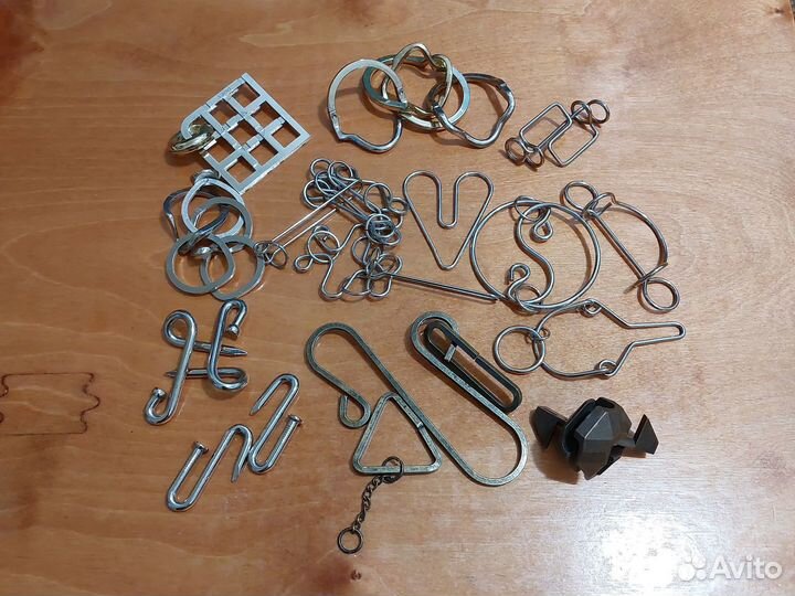 Головоломки металлические