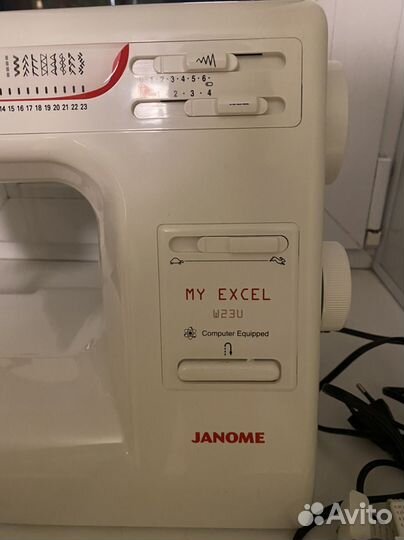 Швейная машина Janome my excel W23U