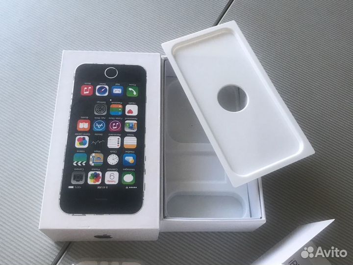 Коробка от iPhone 5s