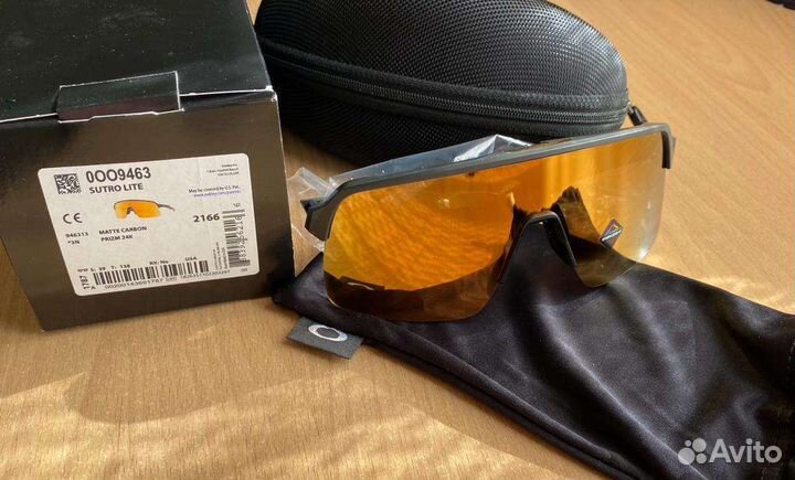 Солнцезащитные очки Oakley Sutro Lite