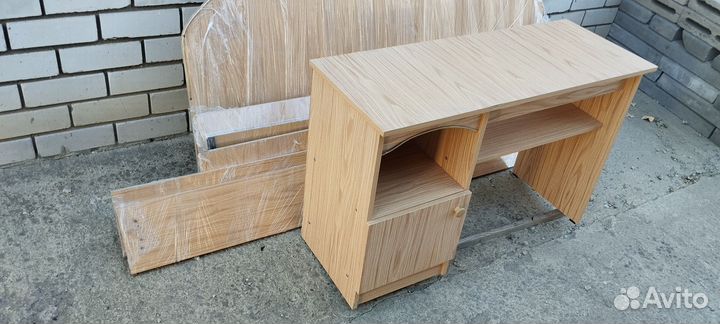 Кровать двухспальная 160 200 деревянная б/у