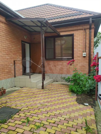 Дом 67 м² на участке 1,4 сот.