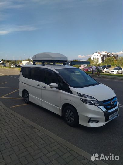 Пассажирские перевозки минивэн