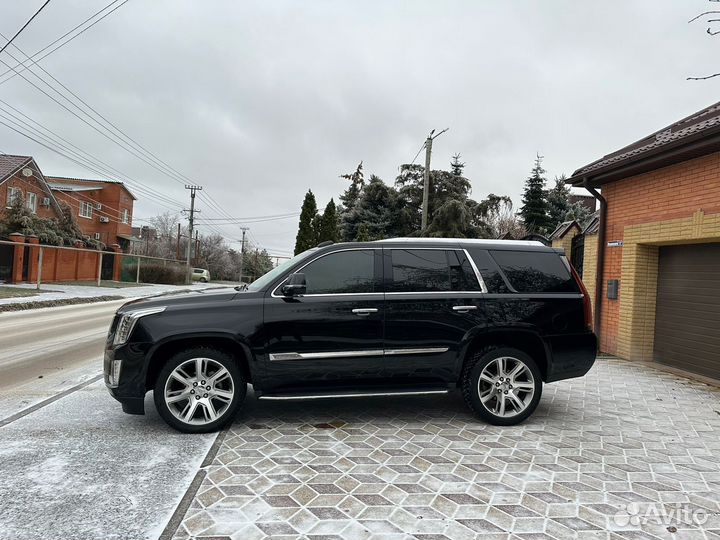 Cadillac Escalade 6.2 AT, 2015, 124 000 км