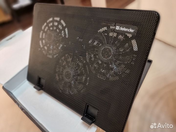 Подставка для охлаждения ноутбука