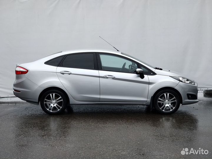 Ford Fiesta 1.6 AMT, 2015, 97 000 км