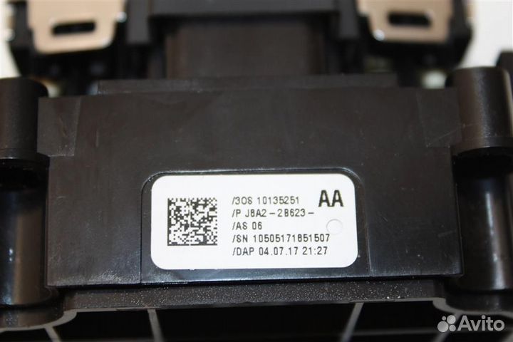 Кнопка ручника Land Rover range rover 4