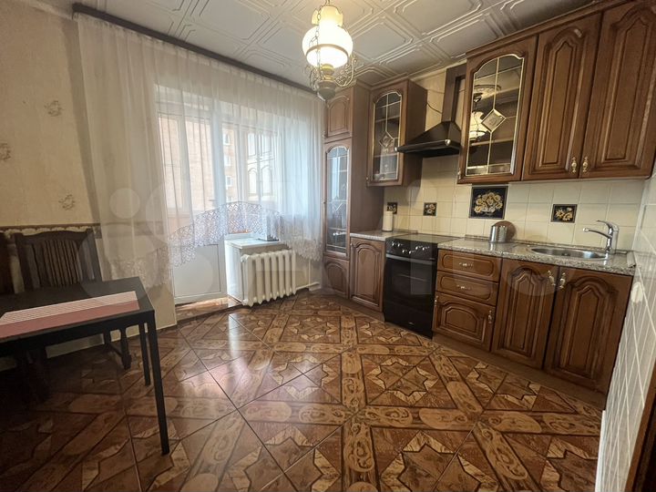 2-к. квартира, 68 м², 5/16 эт.