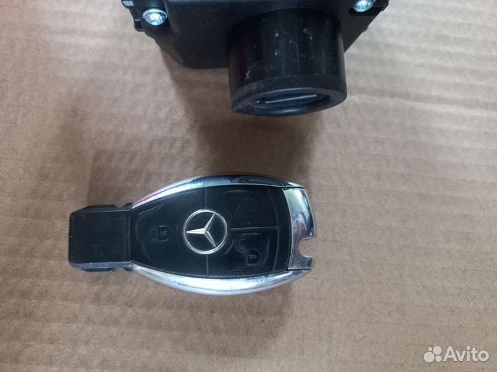 Замок зажигания Mercedes Benz W221 2006