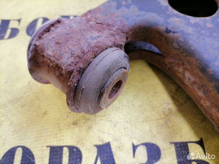 Рычаг передний правый нижний Ford Focus 2