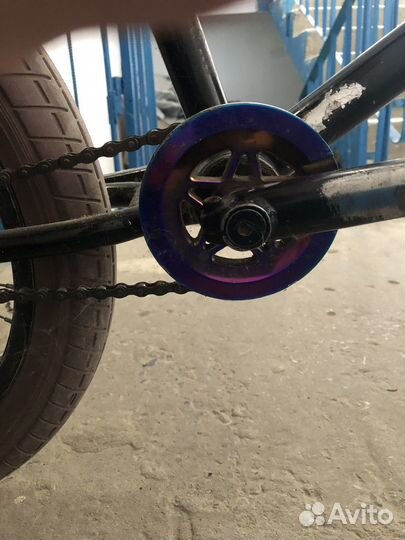 Трюковой велосипед BMX