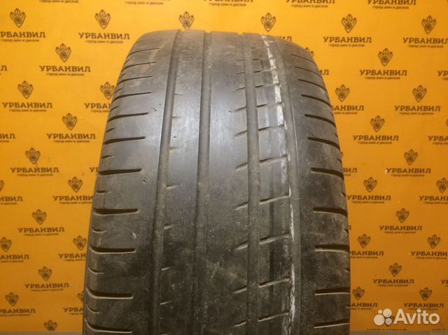 Pirelli P Zero Rosso 235/45 R17