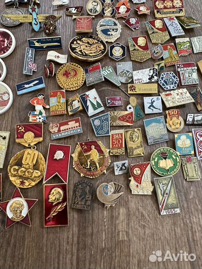 Значки и знаки СССР разные