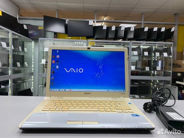 Ноутбук Sony Vaio Intel Core i3/ SSD 256Gb