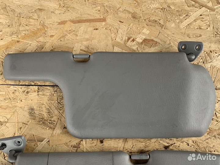 Nissan almera classicкозырьки