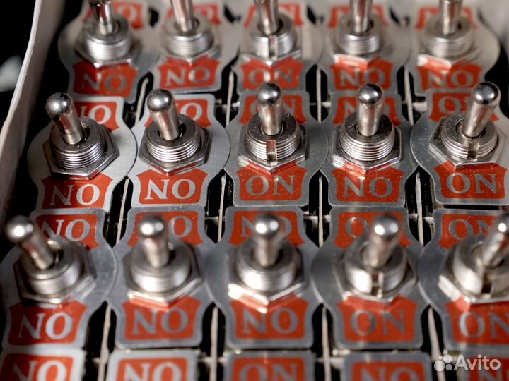 Переключатель 250V 6A два положения усиленный
