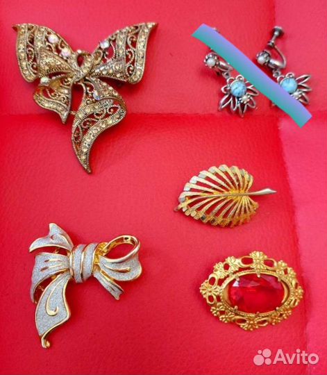 Винтаж броши и клипсы
