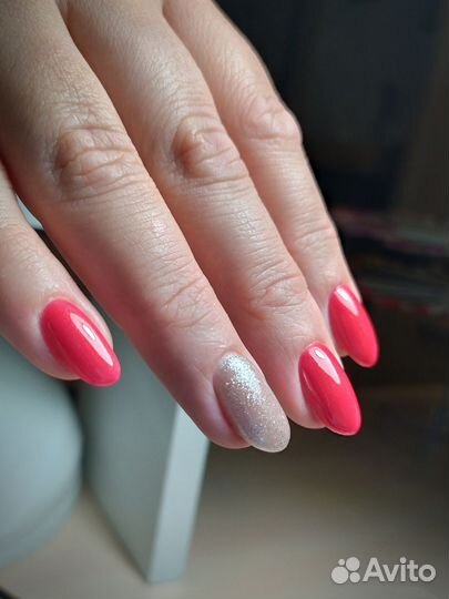 Маникюр, гель-лак