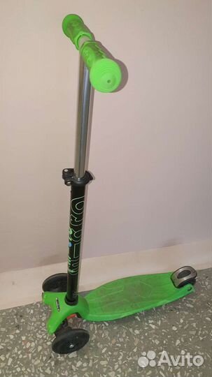 Самокат Micro Maxi