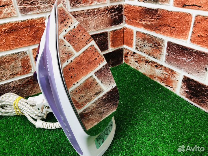 Z.8541 Утюг Scarlett SC-SI30S06