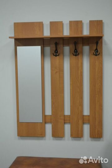 Вешалка для одежды, настенная