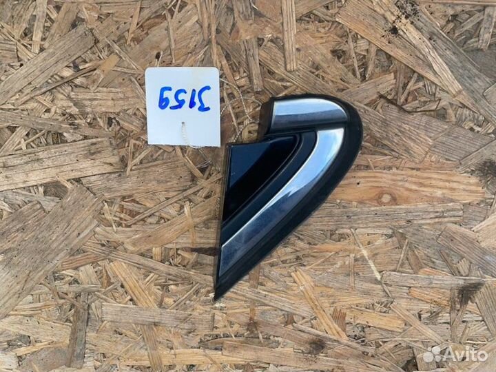 Накладка крыла (уголок) передняя левая Honda Cr-V