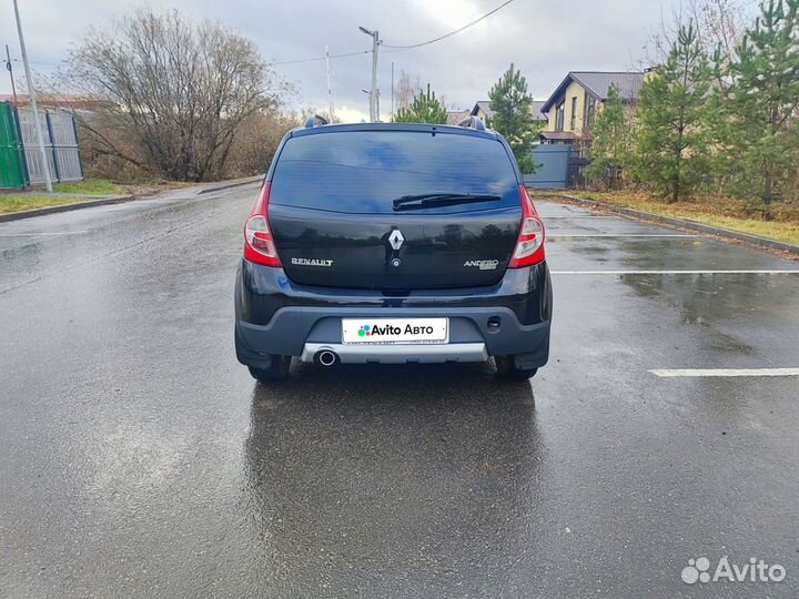 Renault Sandero Stepway 1.6 МТ, 2011, 258 345 км