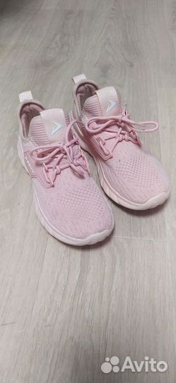 Кроссовки детские