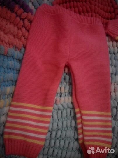 Костюмчик шерсть/акрил.новый на девочку