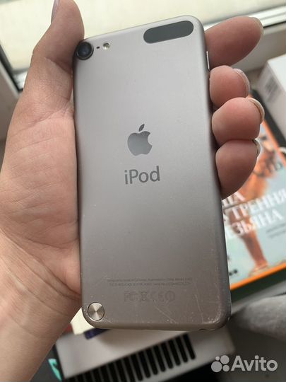 Плеер iPod touch 5