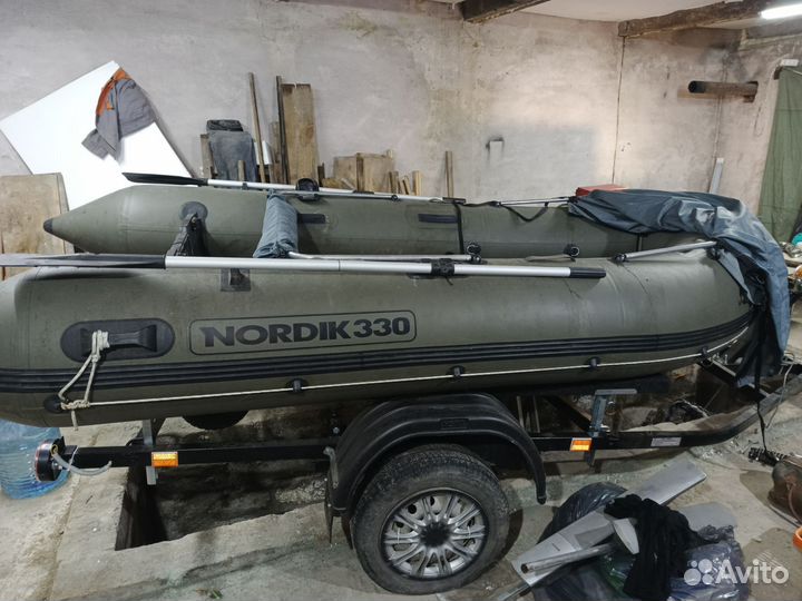 Надувная лодка