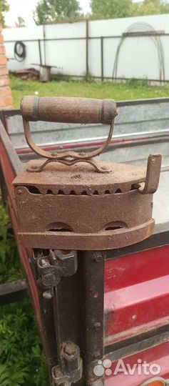 Утюг на углях