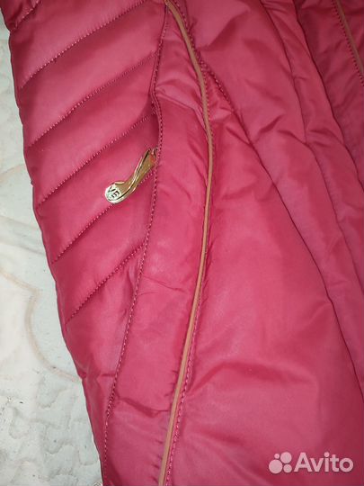 Пуховик на девочку12 лет
