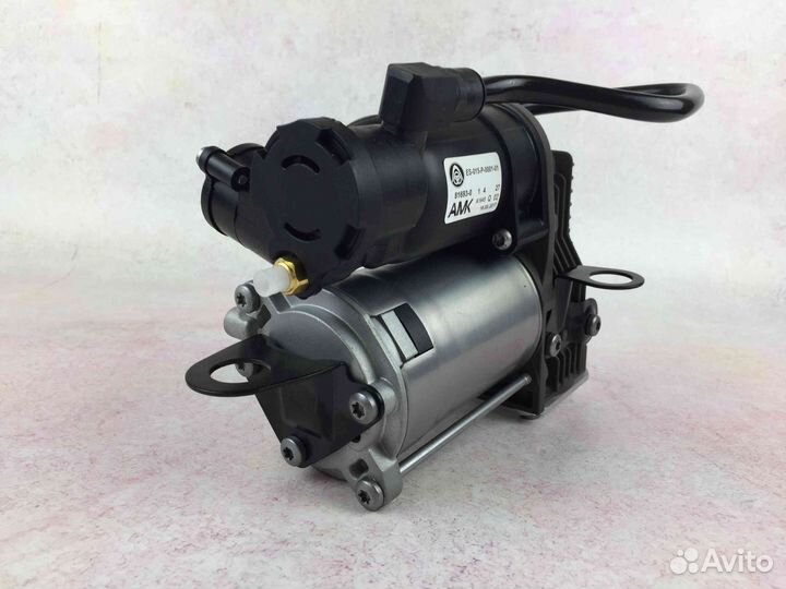 Компрессор пневмоподвески Mercedes S W222